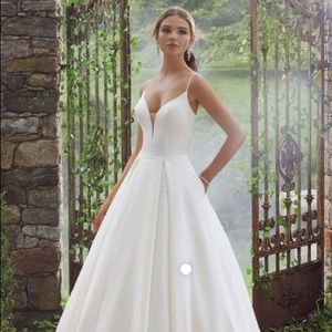 MORILEE BY MADELINE GARDNER NWT WEDDING GOWN